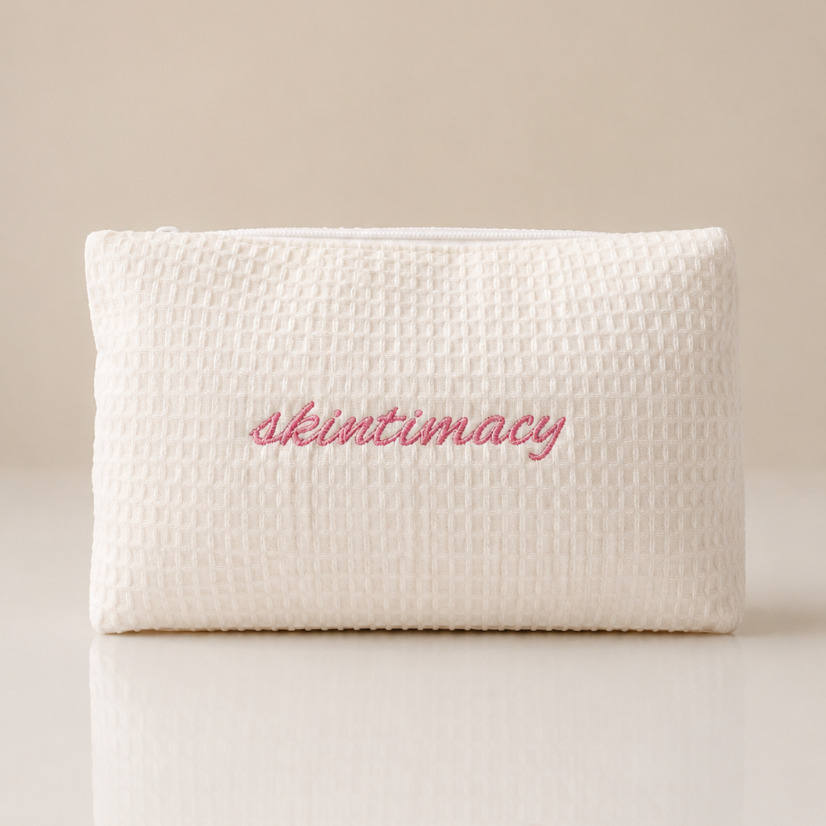 TOILETRY BAG